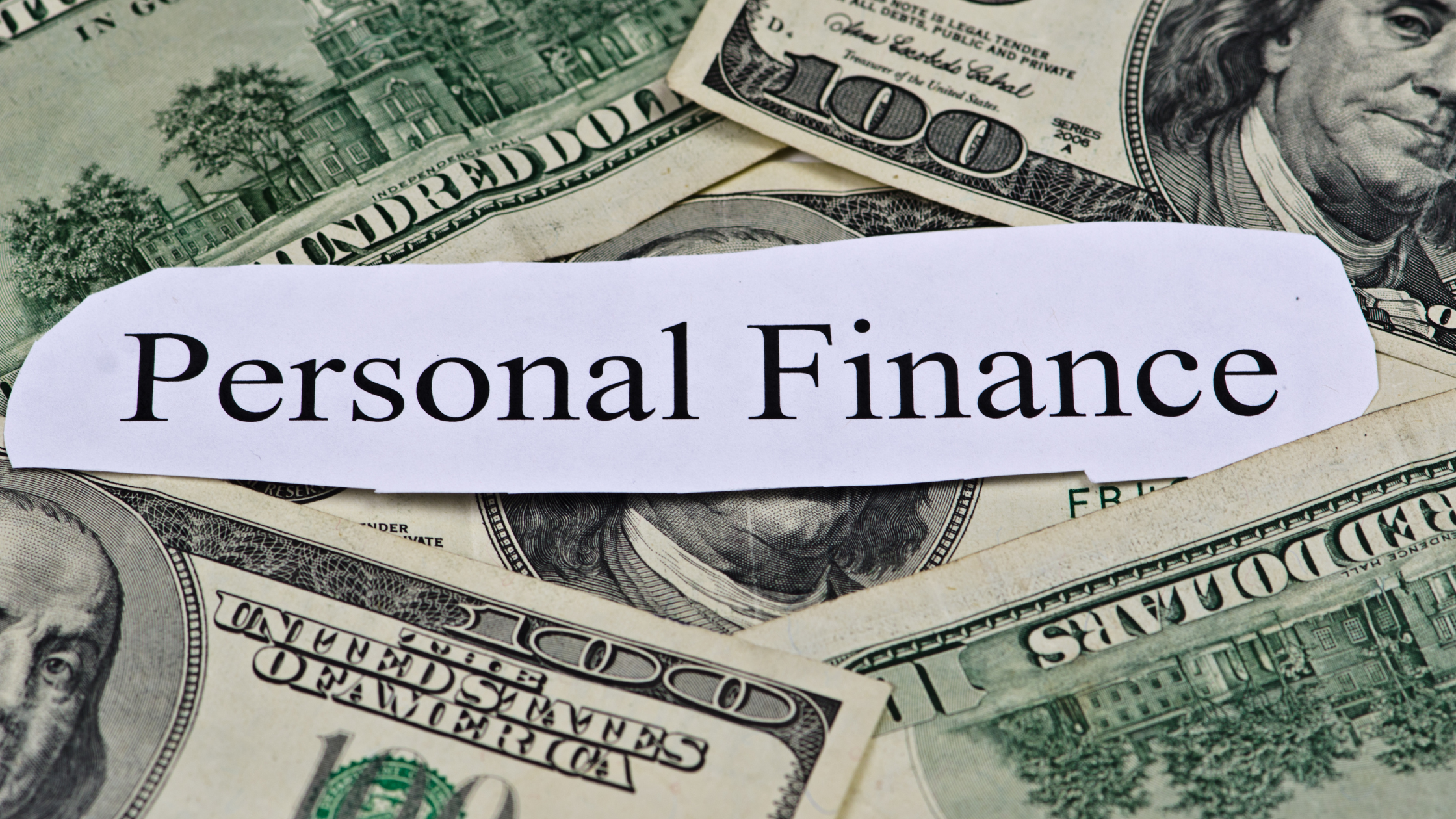 What Lenders Look for When You Apply for Personal Finance