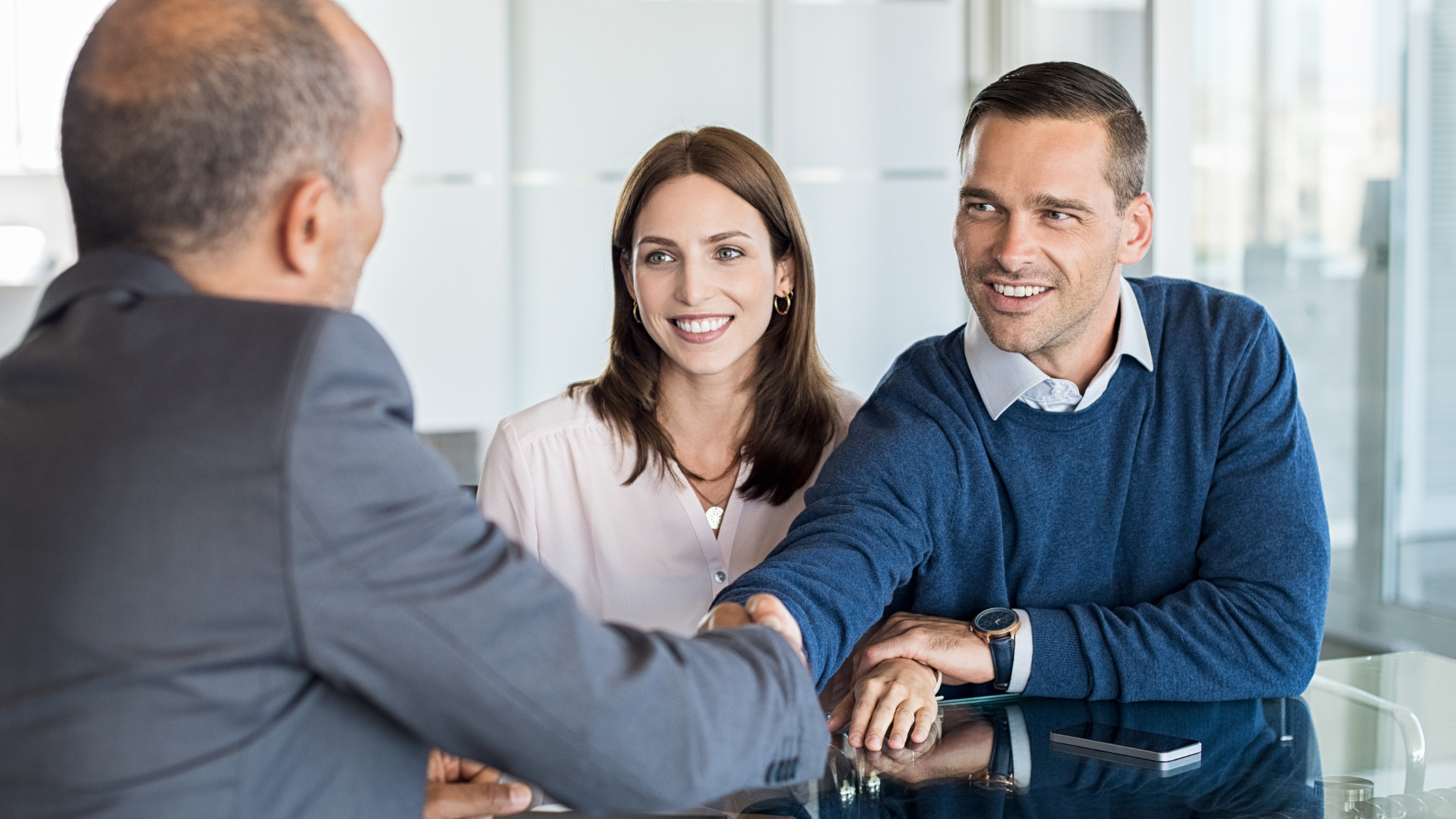 Why You Should Use a Broker Instead of Going Direct to a Bank